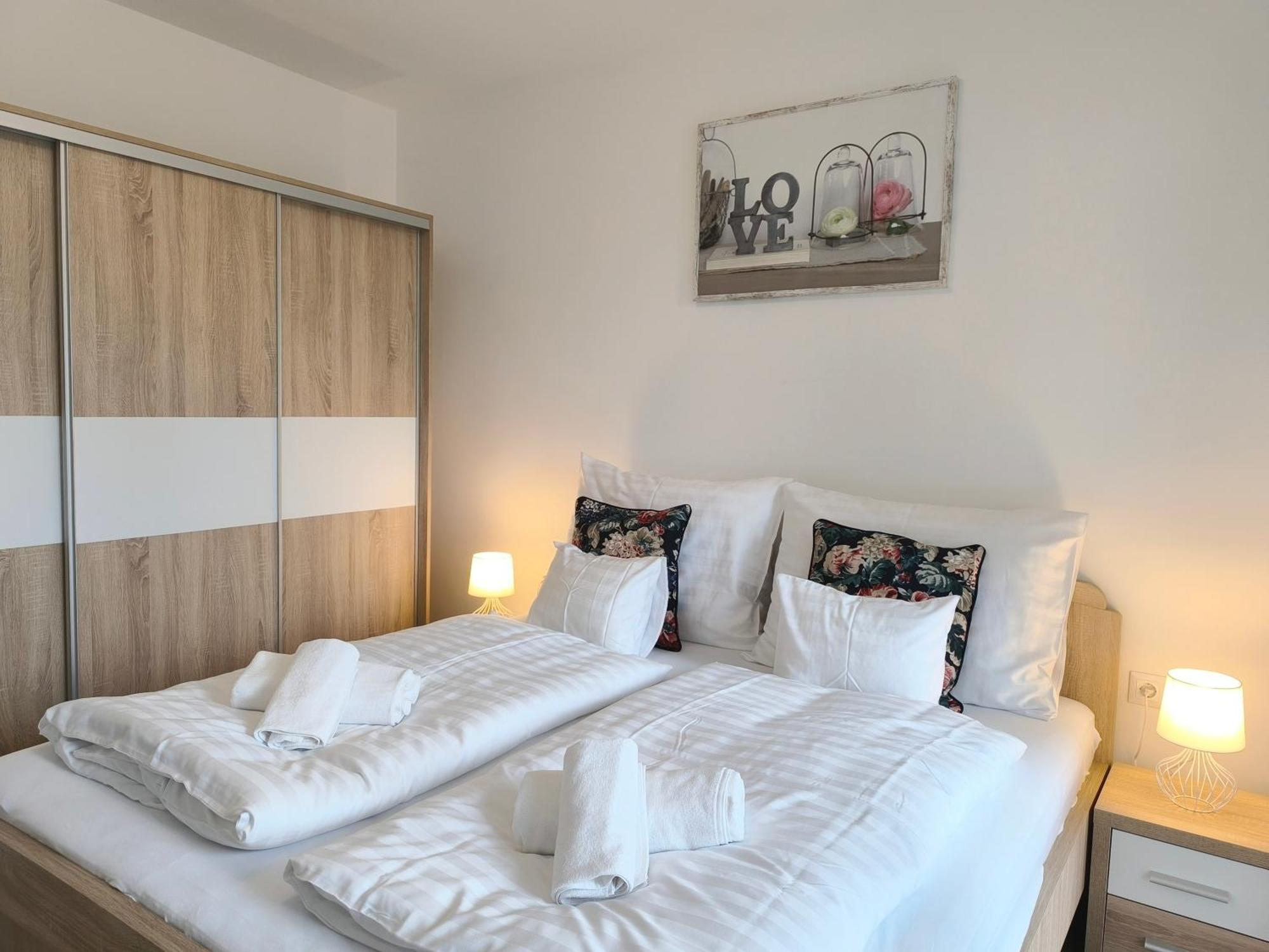 Helikon Terrace Susanne Apartment Keszthely Exterior photo